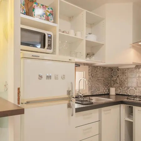 All'ombra Dell'ulivo Centro Citta' Tra Parchi, Mare E Cagliari Apartment *